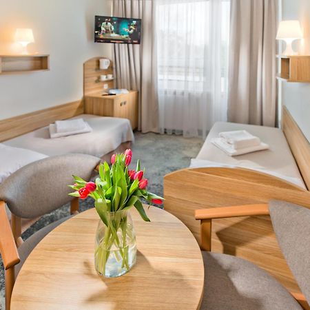 Piramida Medical Spa Мжежино Екстериор снимка