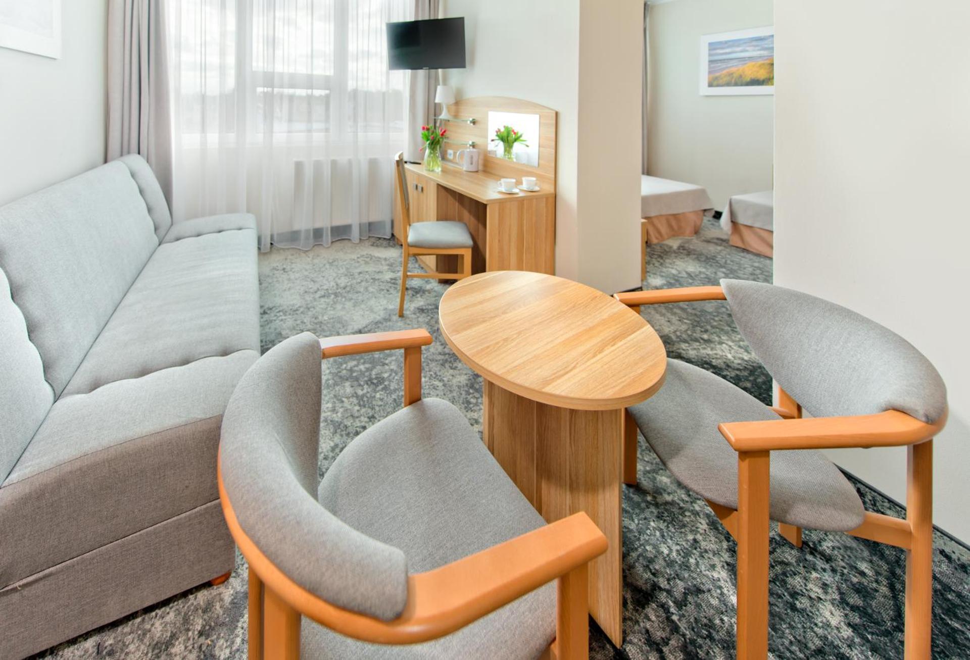 Piramida Medical Spa Мжежино Екстериор снимка
